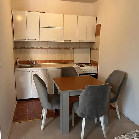 Apartment Salon Mostarsko Raskrsce